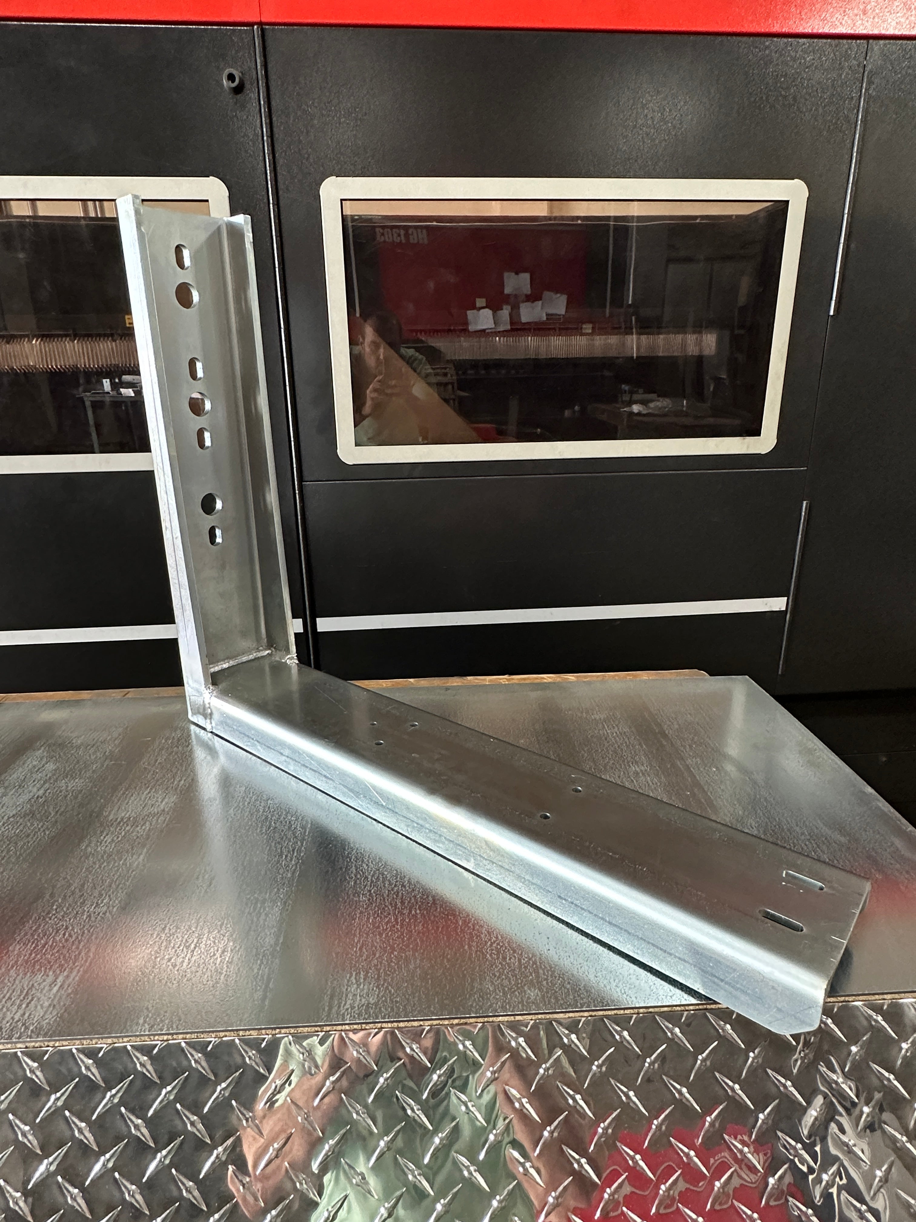 WE-L-Mount Brackets